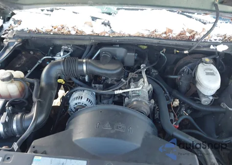 2004 Chevrolet Silverado 1500 Work Truck from USA, damaged, VIN 1GCEC14X14Z147519